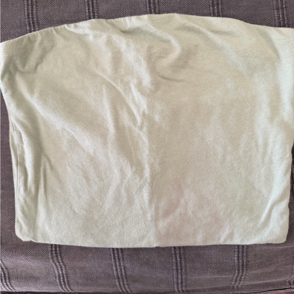 Brandy Melville Cream Tank Top - Picture 1 of 1
